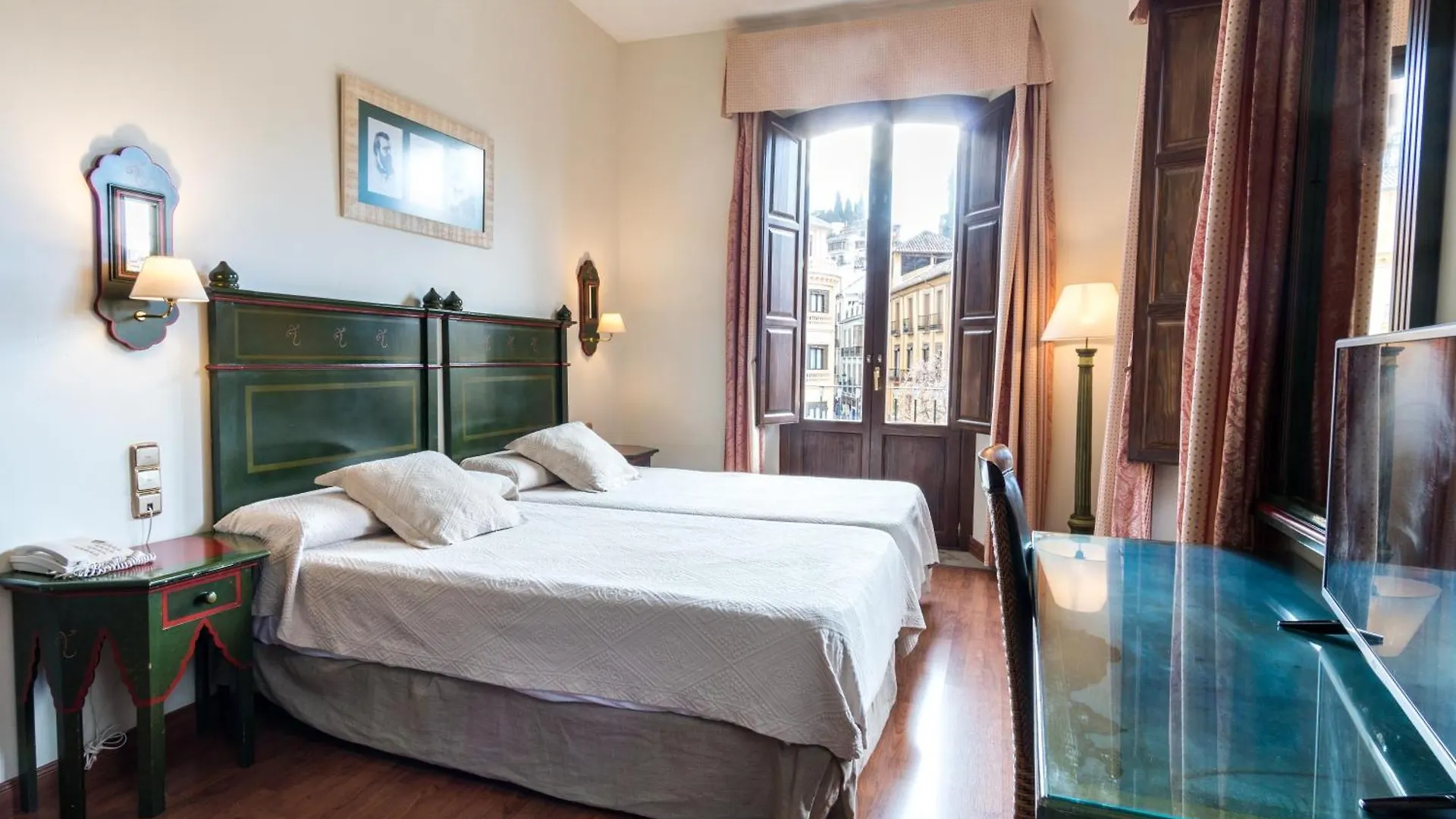 Hotel Plaza Nueva Granada Spanien